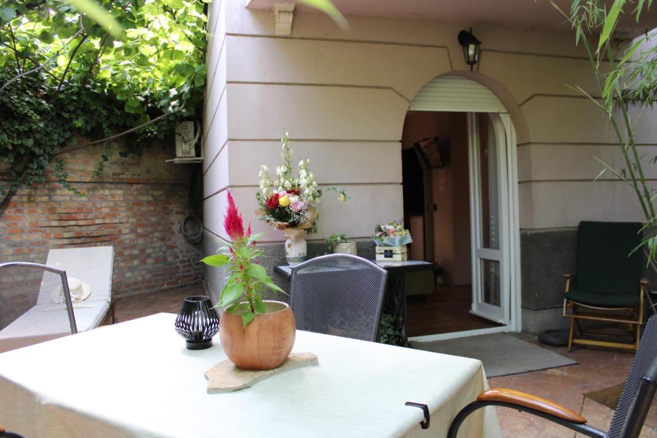 Garden Center Apartment โนวีซาด ภายนอก รูปภาพ