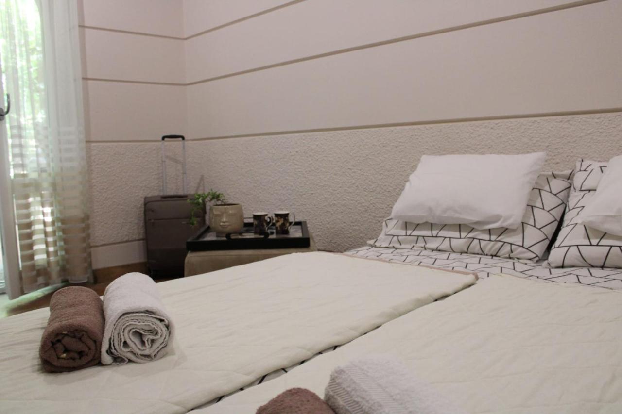Garden Center Apartment โนวีซาด ภายนอก รูปภาพ